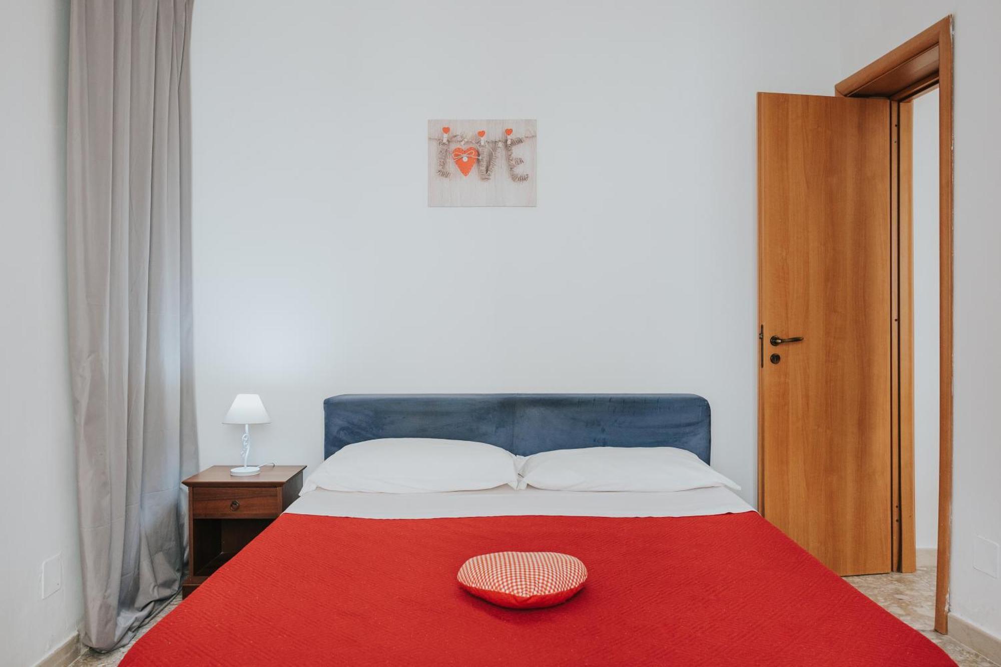 B&B Nuovo Reale - Centro Storico Lecce Eksteriør billede
